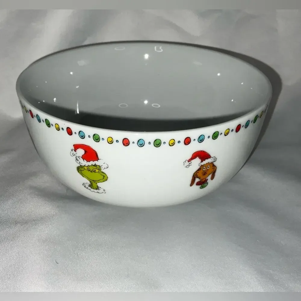 NEW ZRIKE DR SEUSS GRINCH WHO STOLE CHRISTMAS MAX WHITE CEREAL BOWL